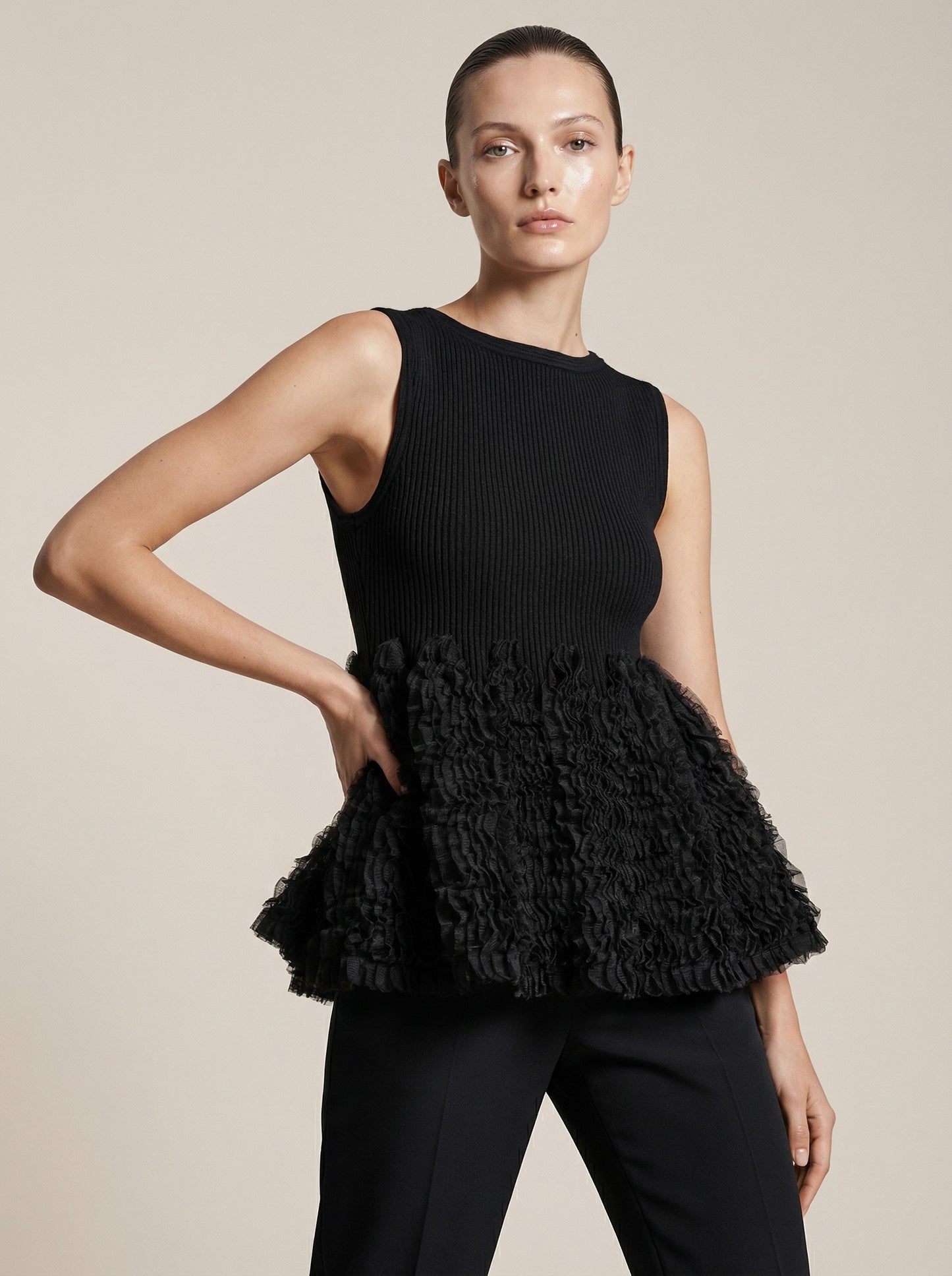 AlaÏa Libellule Wool & Lurex Ruffle Top