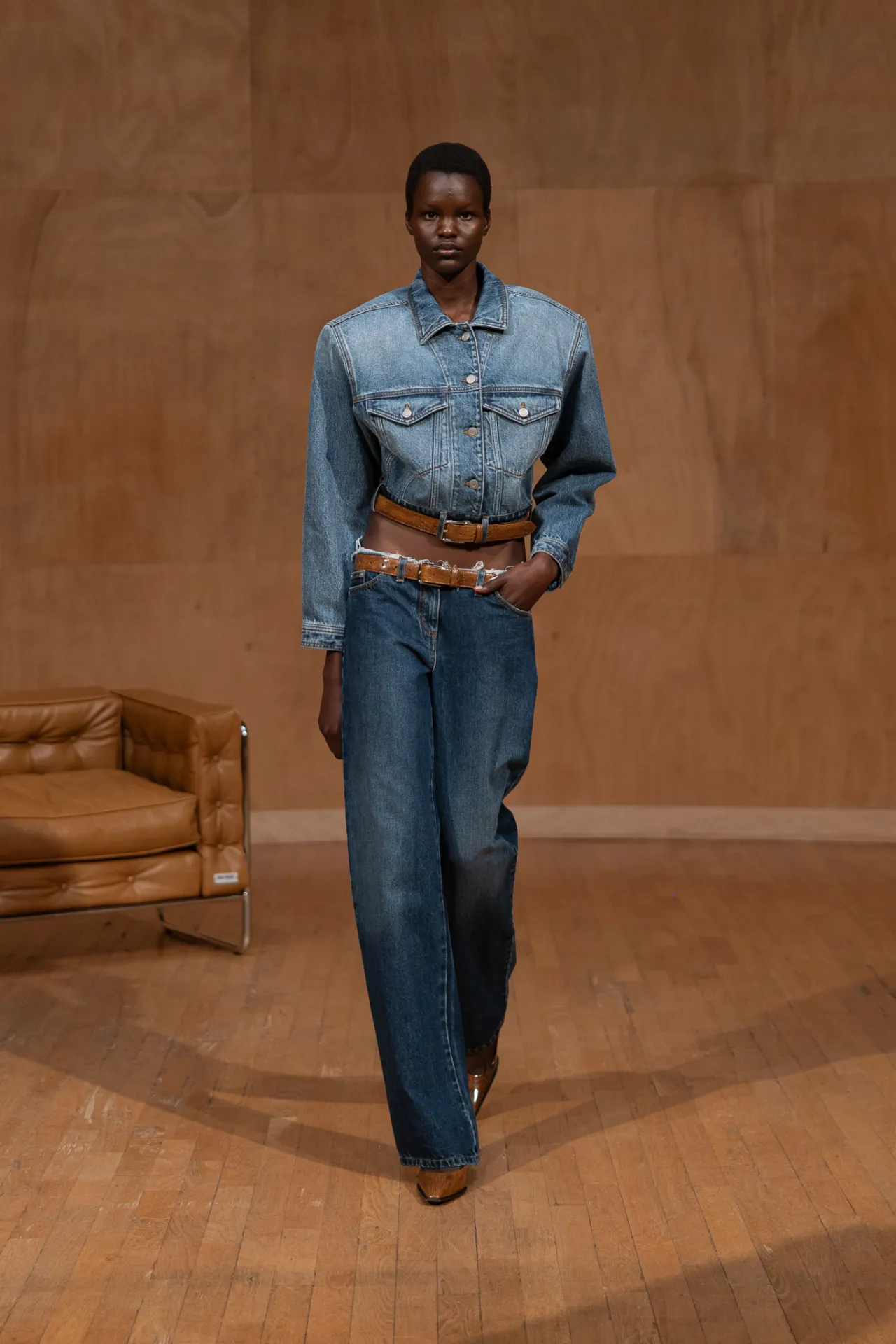 Julie Kegels Low Waist Denim Jeans