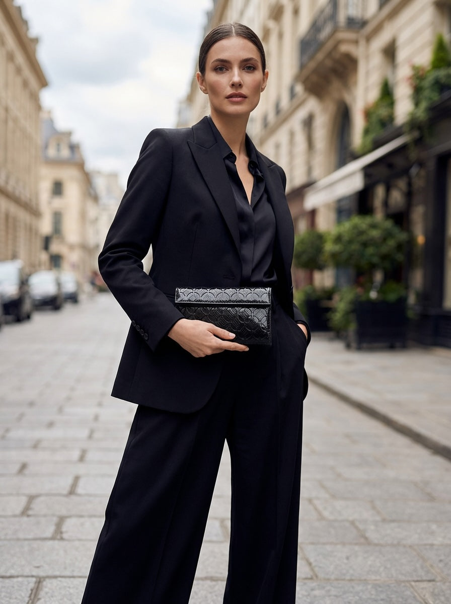 AlaÏa Baby Python Clutch