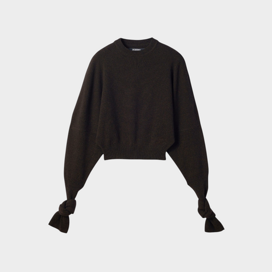 Tasoni Jacquemus Le Pull Fiocco dark brown wool and cashmere sweater with batwing sleeves and knotted cuffs.