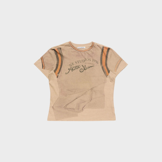 Tasoni Acne Studios sand beige cotton regular crew neck t-shirt with logo print and striped sleeves.