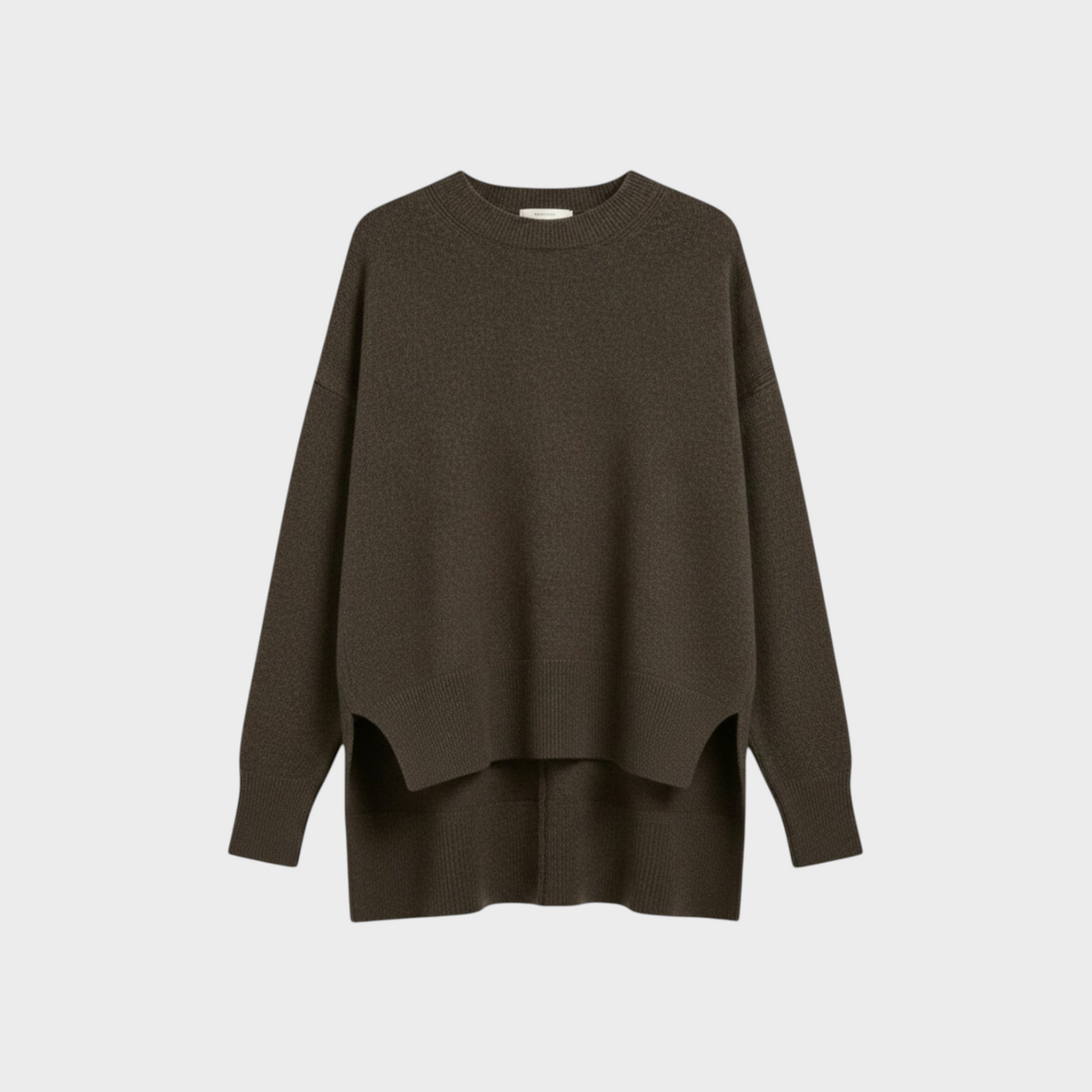 Tasoni Barrie Knitwear charcoal grey oversized cashmere sweater with a round neck and high-low side slit hem.