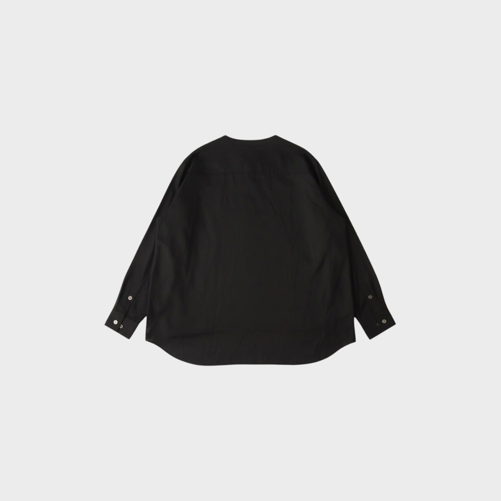 Tasoni black undercover zip up overshirt with buttoned cuffs and a band collar.