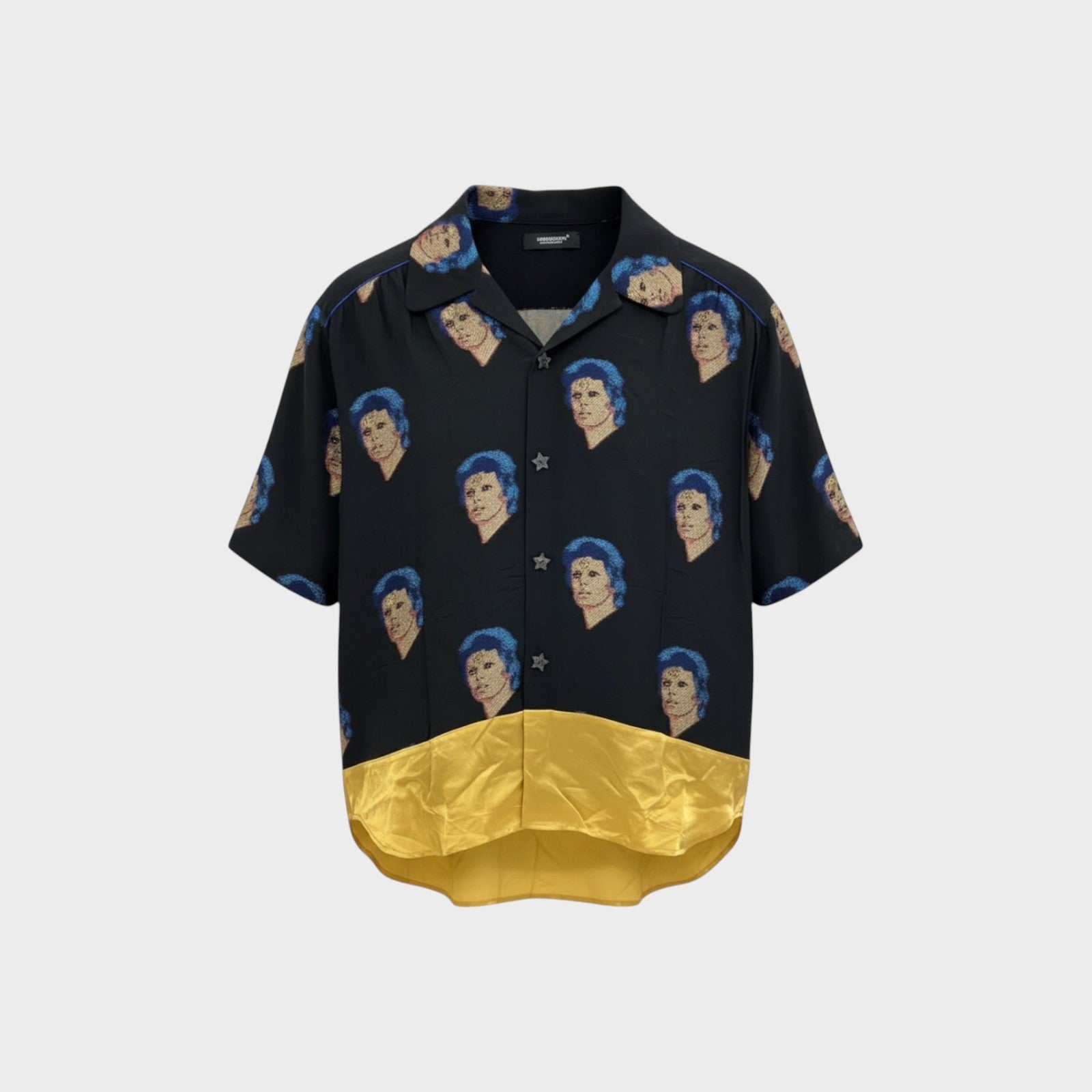 Tasoni black silk blend short sleeve shirt with repeating David Bowie graphic print and gold satin hem.