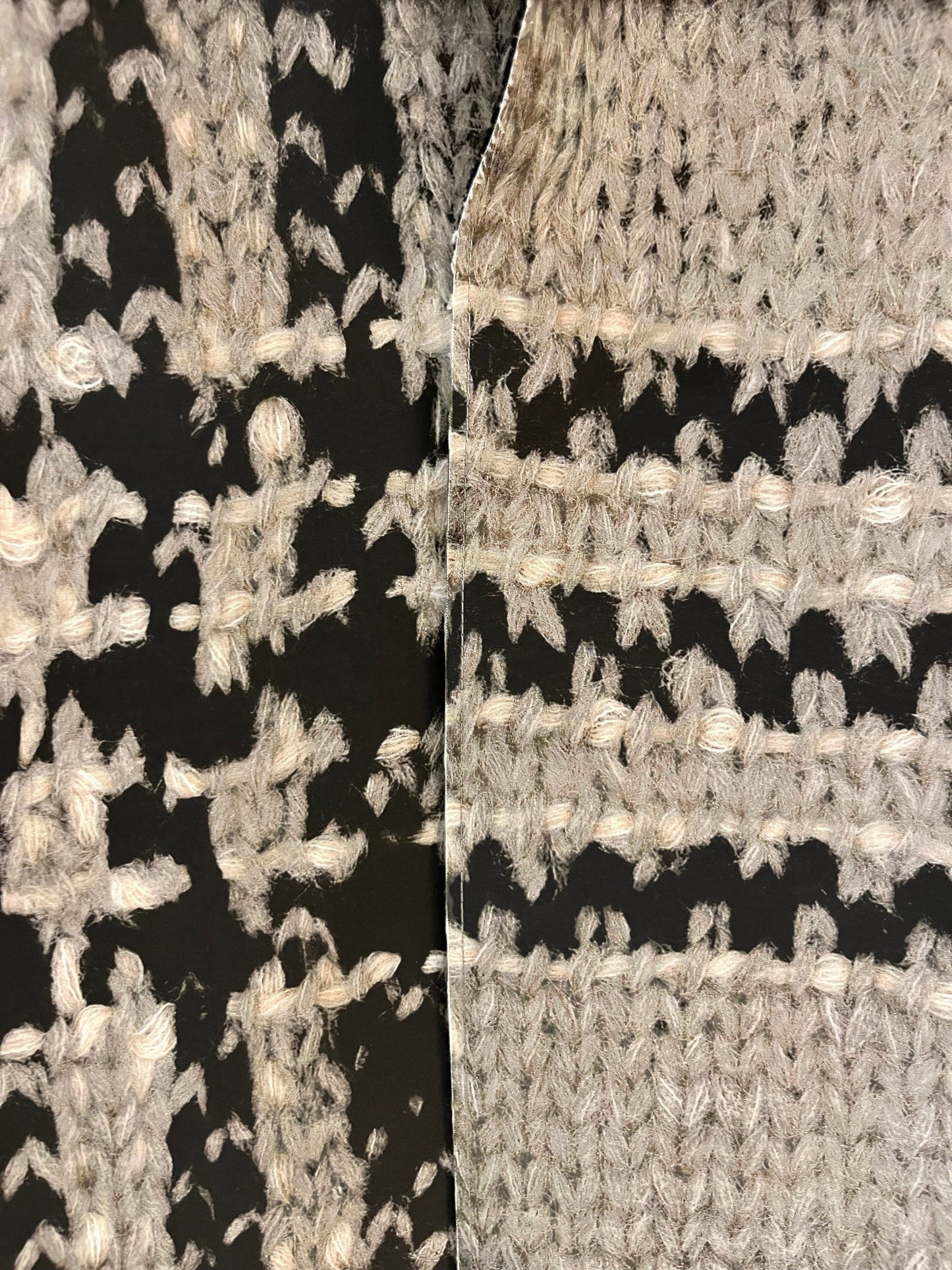 Tasoni grey and black oversized kimono coat with a knit print pattern and textured knit details.
