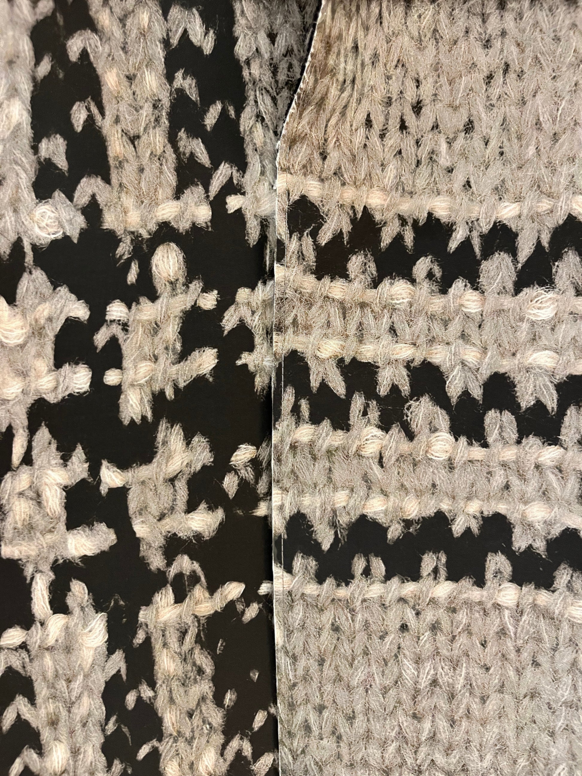 Tasoni grey and black oversized kimono coat with a knit print pattern and textured knit details.