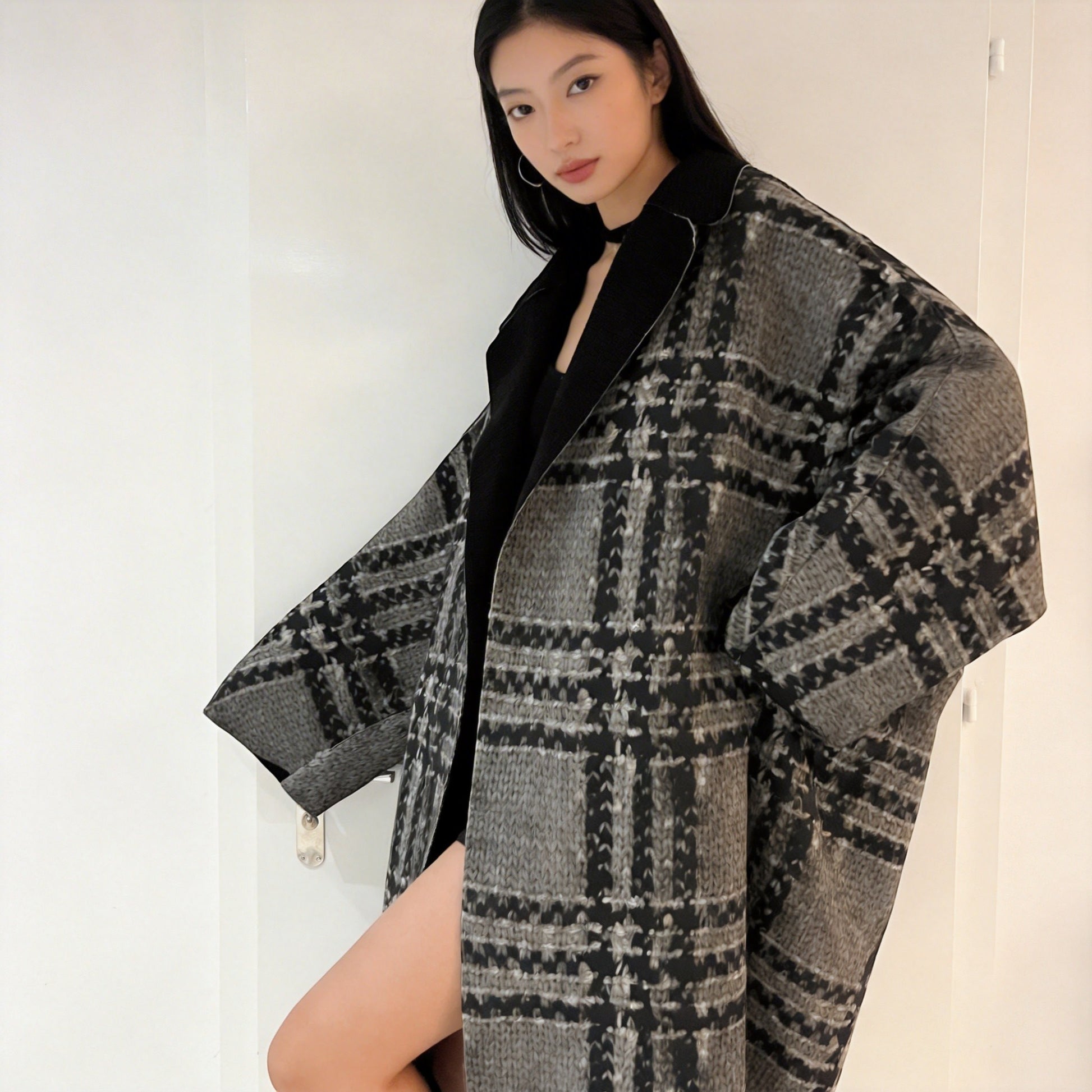 Tasoni oversized grey and black knit kimono coat with a plaid print and black collar.