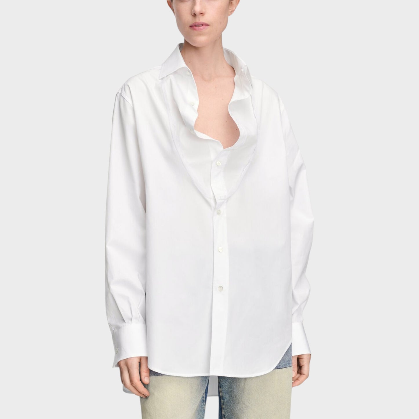 Tasoni Maison Margiela white cotton long sleeve shirt with folded collar detail and button front closure.