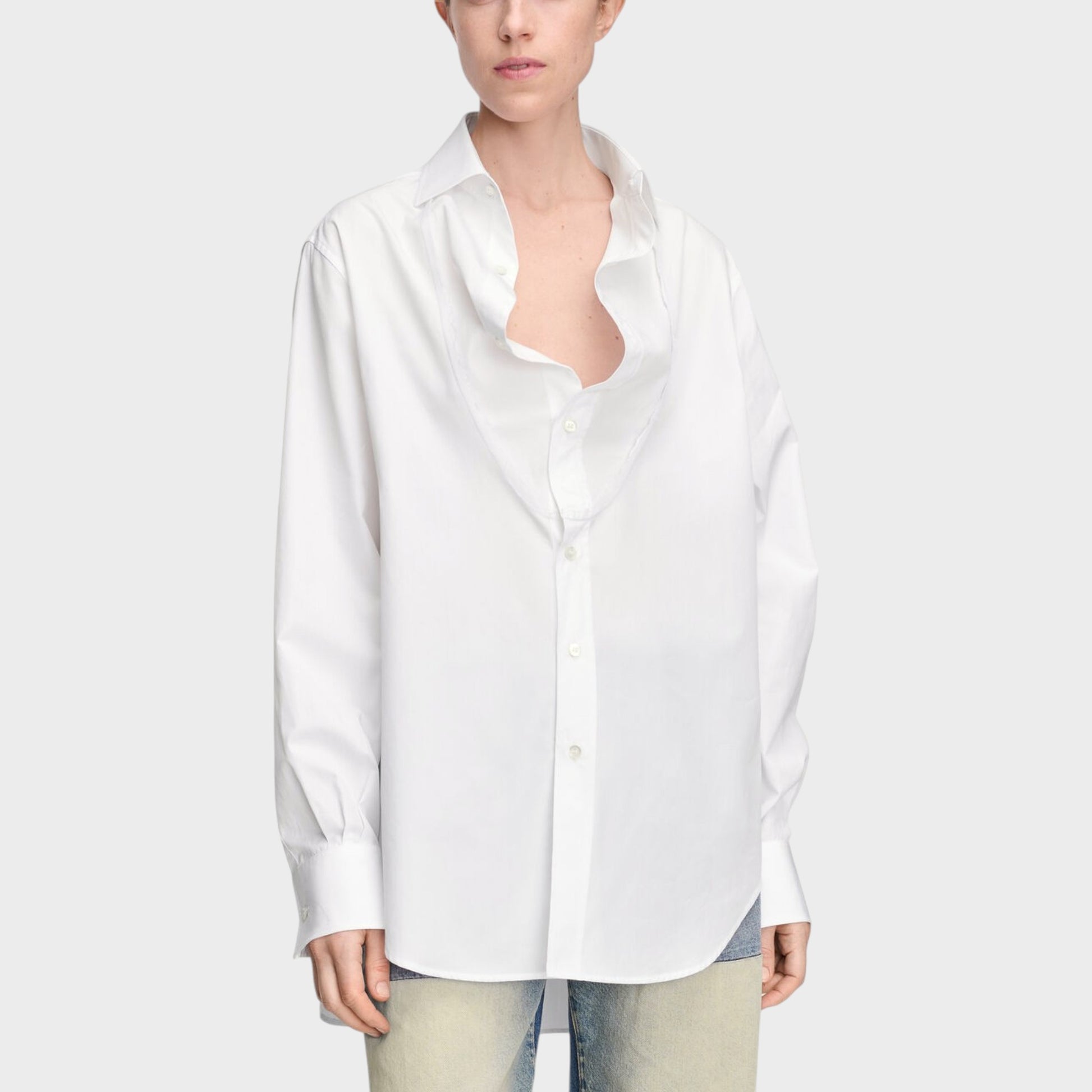 Tasoni Maison Margiela white cotton long sleeve shirt with folded collar detail and button front closure.