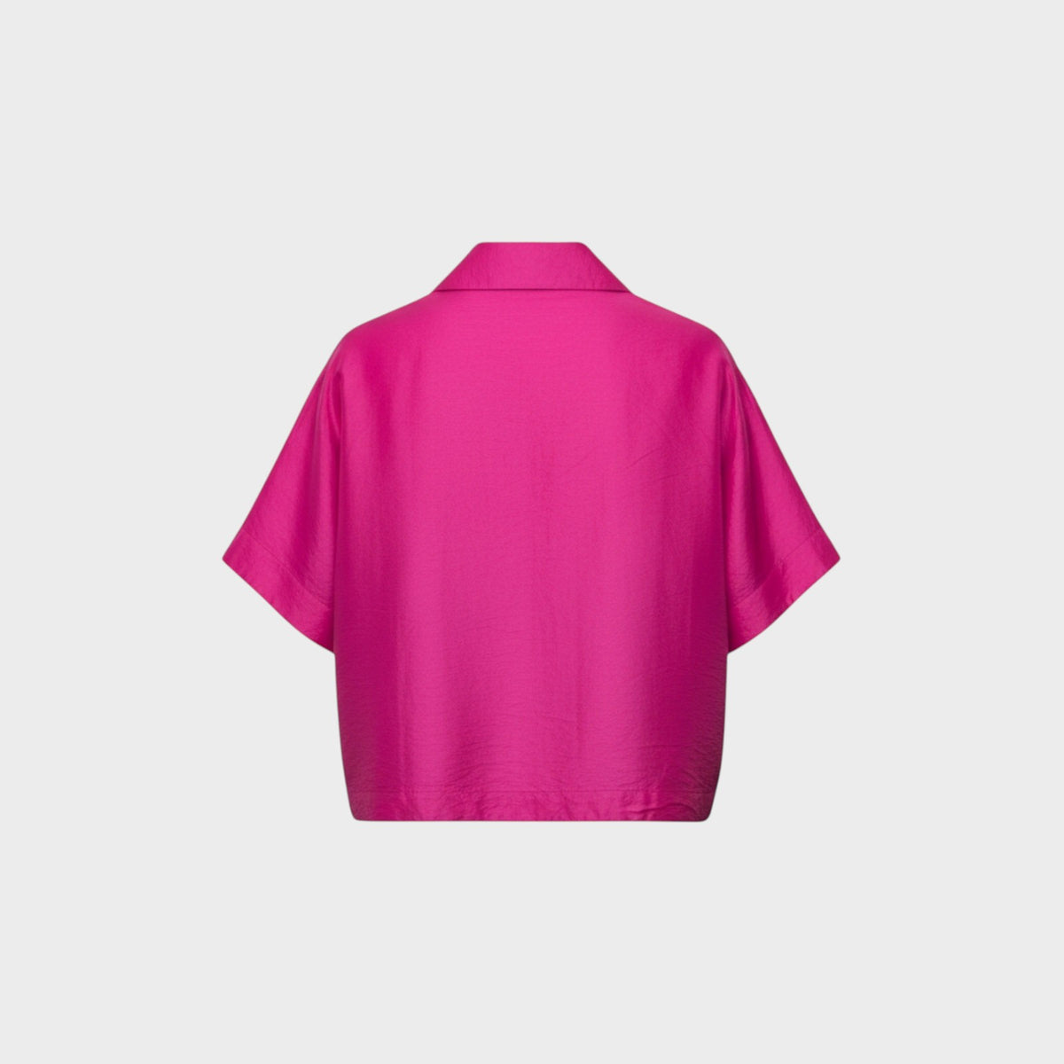 Tasoni pink classic collar short sleeve shirt with a textured finish.