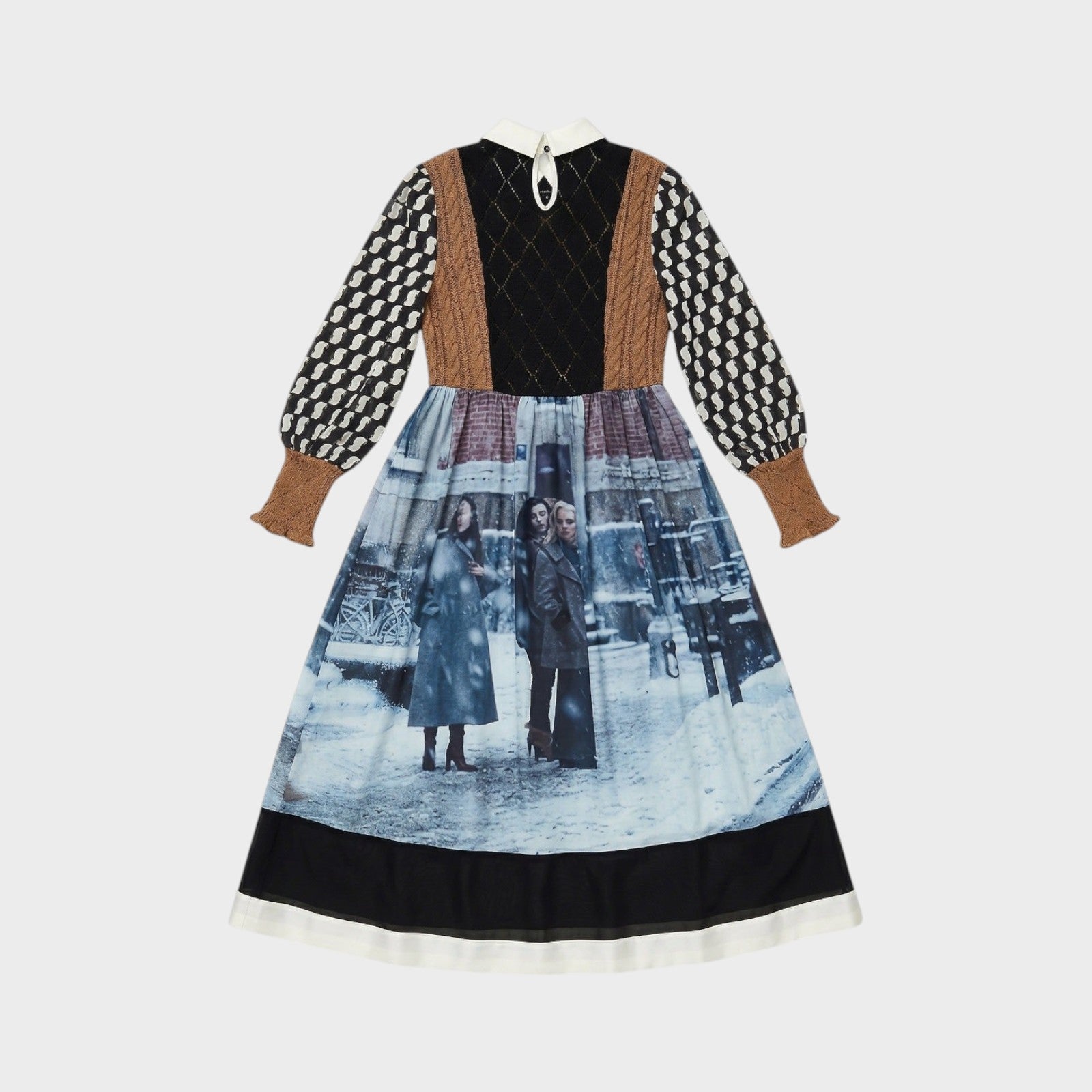Tasoni multi-fabric long sleeve dress with pointed collar and Suspirium print of women in a snowy street.