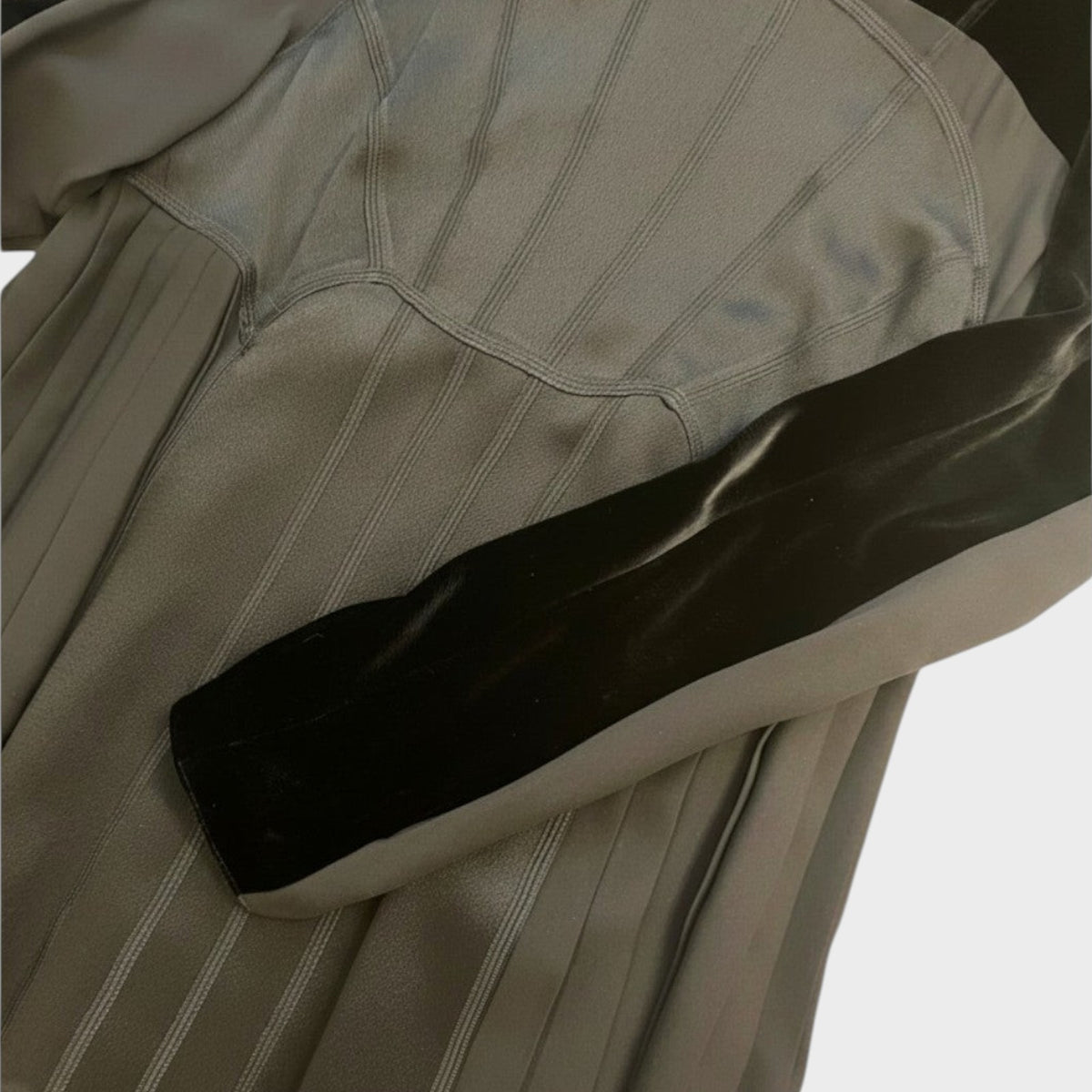 Tasoni Valentino black pleated dress with velvet sleeve detail and structured bodice stitching