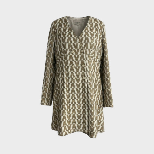 Tasoni Valentino brocade coat featuring a beige and white geometric V logo pattern with a double-breasted design.