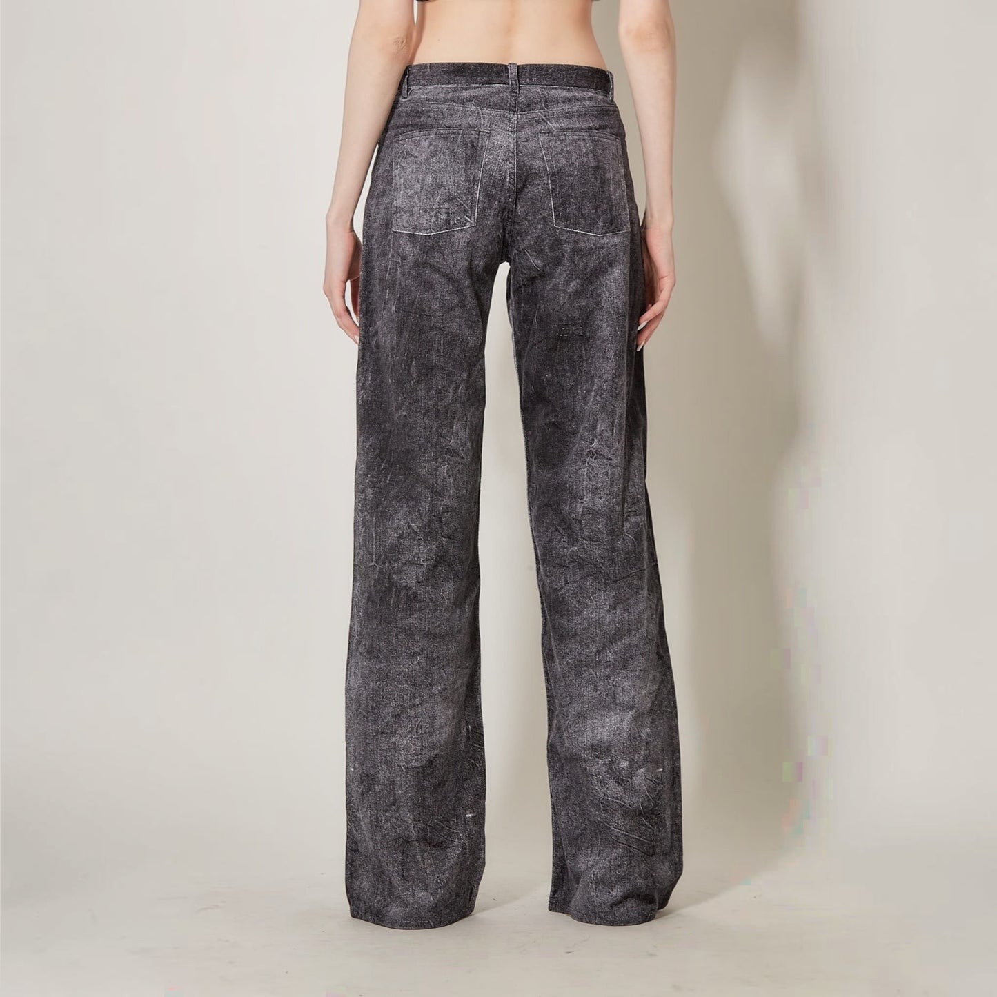 Tasoni Marie Adam-Leenaerdt grey black washed velvet denim wide-leg jeans with a relaxed fit.