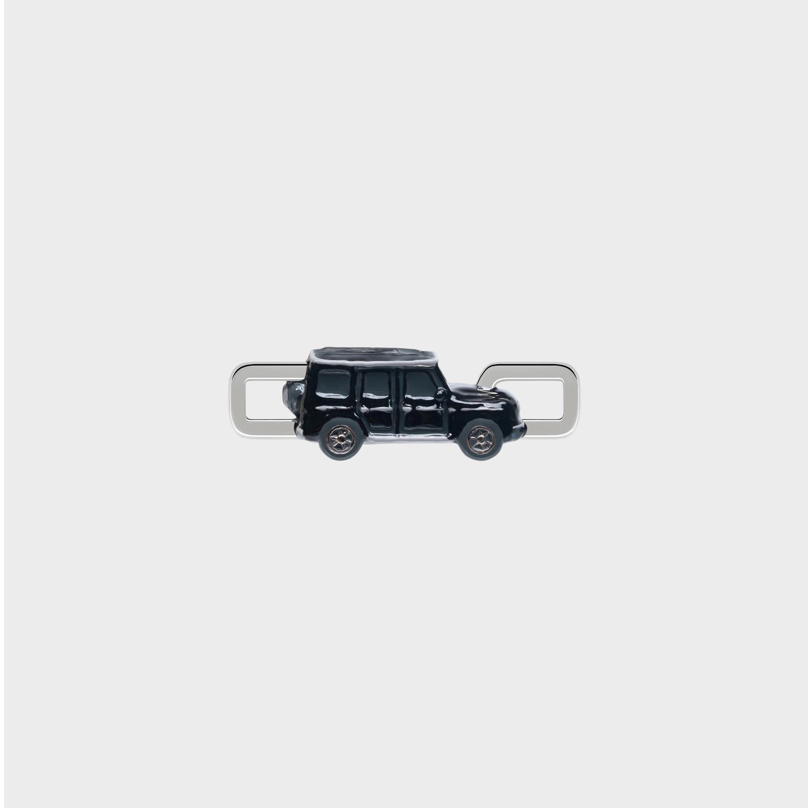 Poubel.SUV Charm