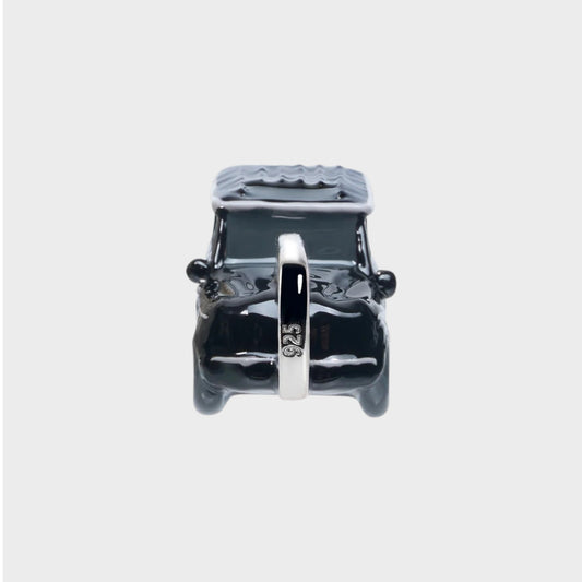 Poubel.SUV Charm